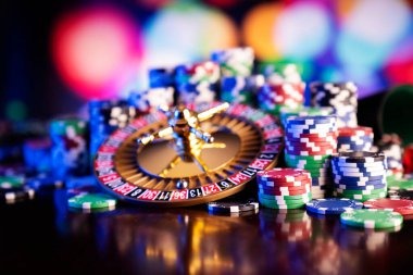 Live blackjack bet detail showing dealer, table, and payout on hajitoto slot